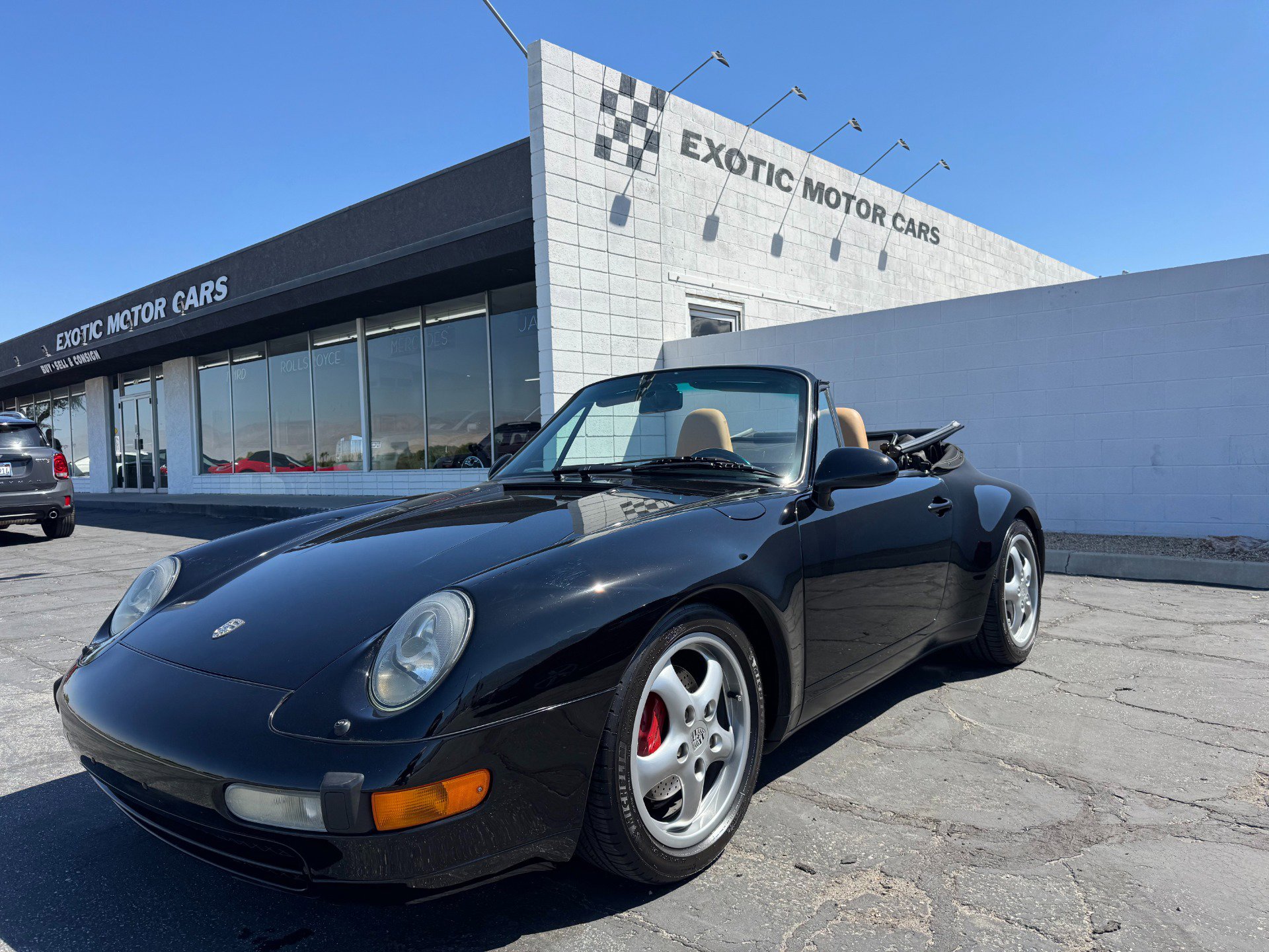 Used 1996 Porsche 911 Carrera RWD image 1