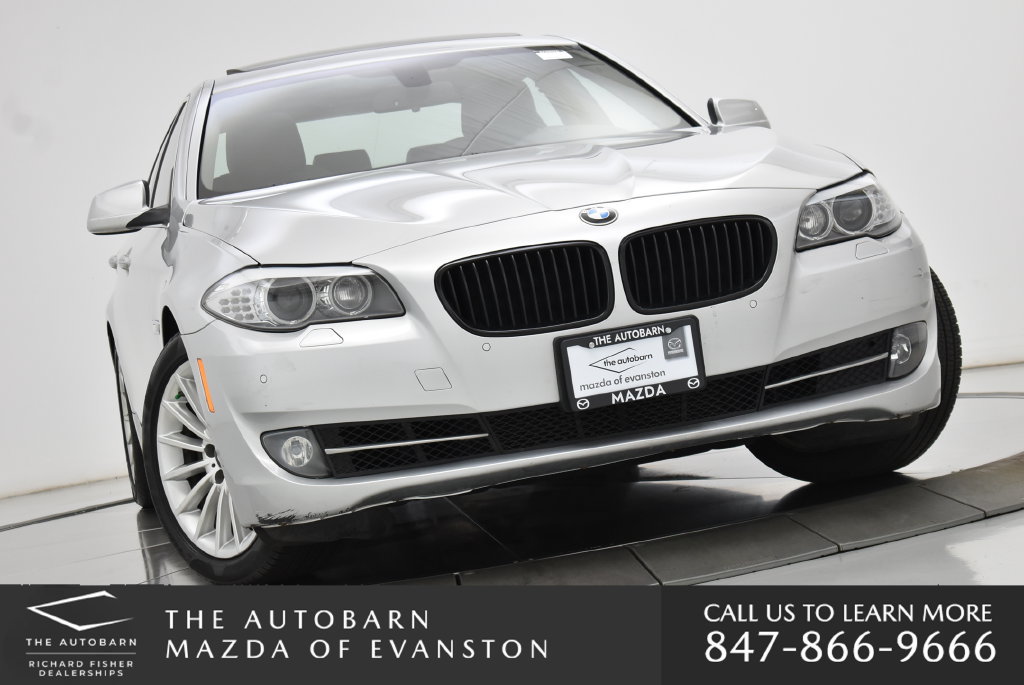 Used 2013 BMW 528i xDrive Sedan AWD/4WD image 3