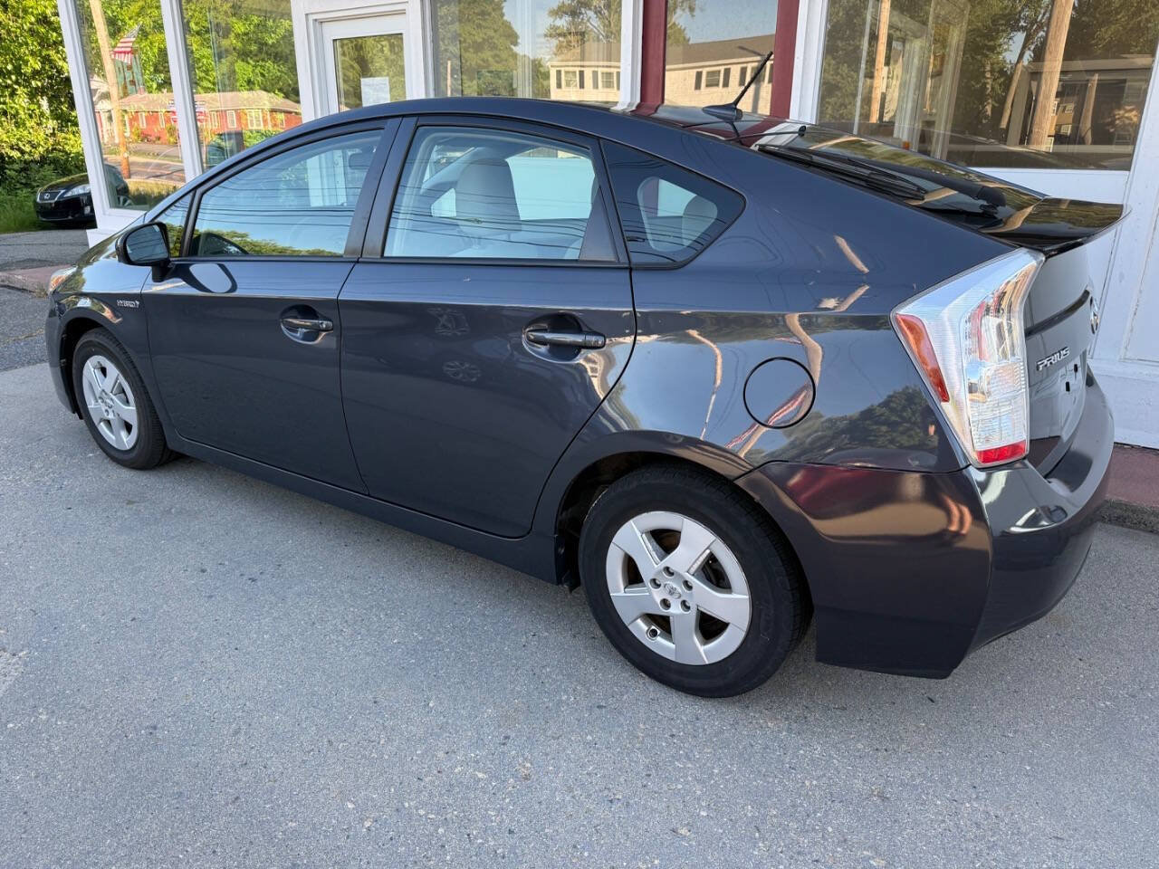 Used 2010 Toyota Prius FWD image 33