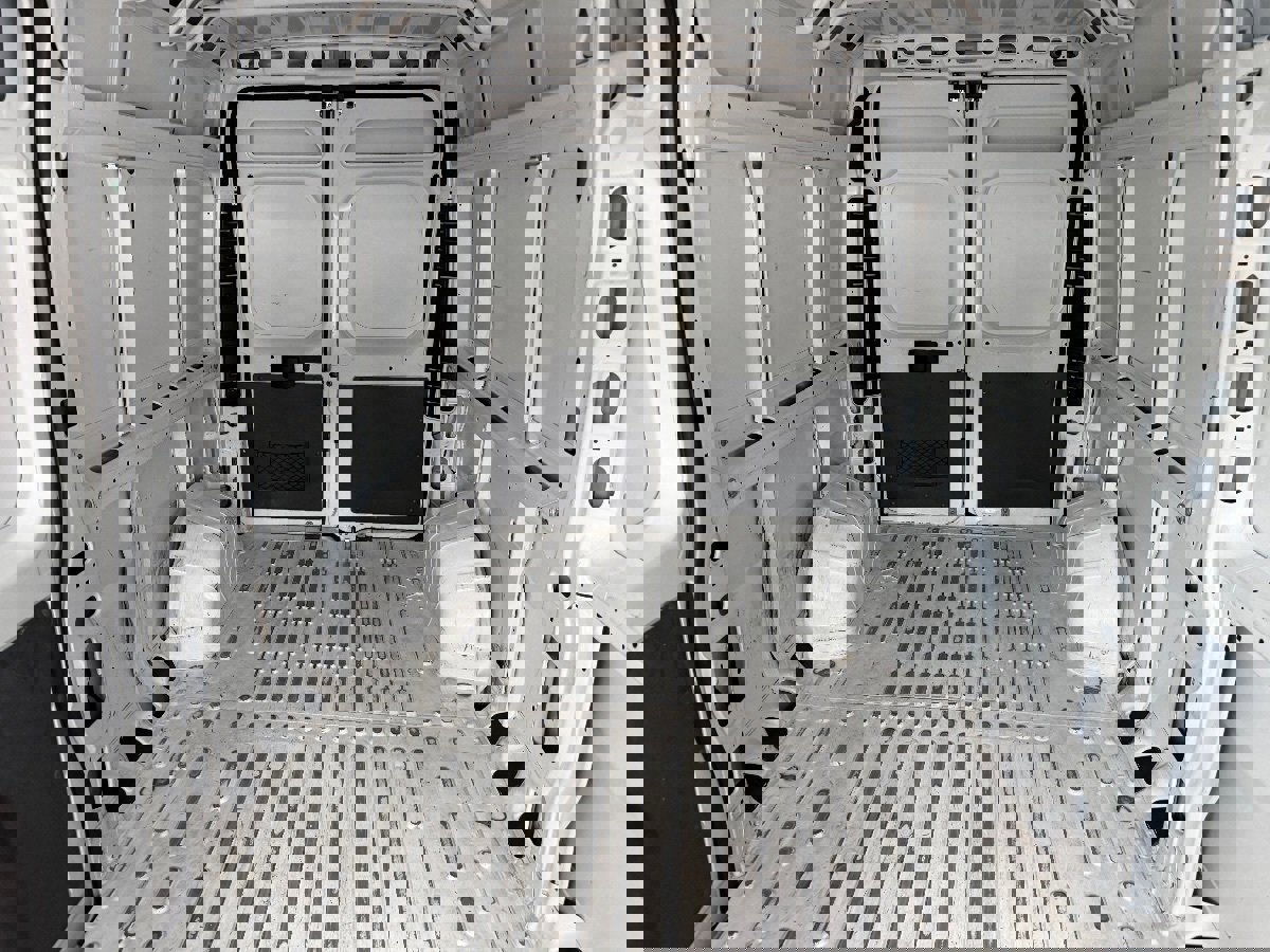 Used 2019 RAM ProMaster 2500 w/ Interior Convenience Group FWD image 13