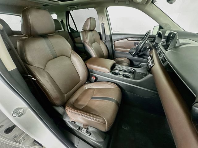 Used 2023 Honda Pilot Elite image 8
