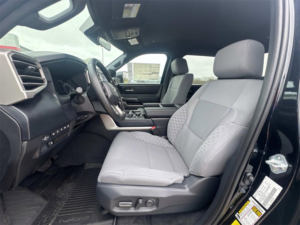 New 2025 Toyota Tundra SR5 w/ SR5 Convenience Package image 11