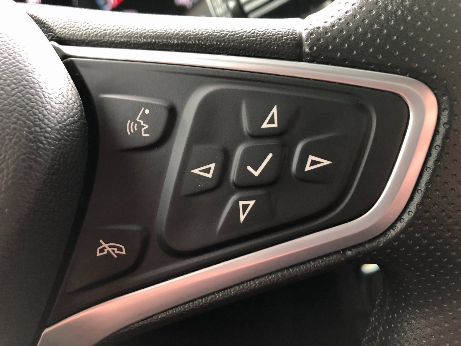 Used 2023 Chevrolet Malibu LT image 31