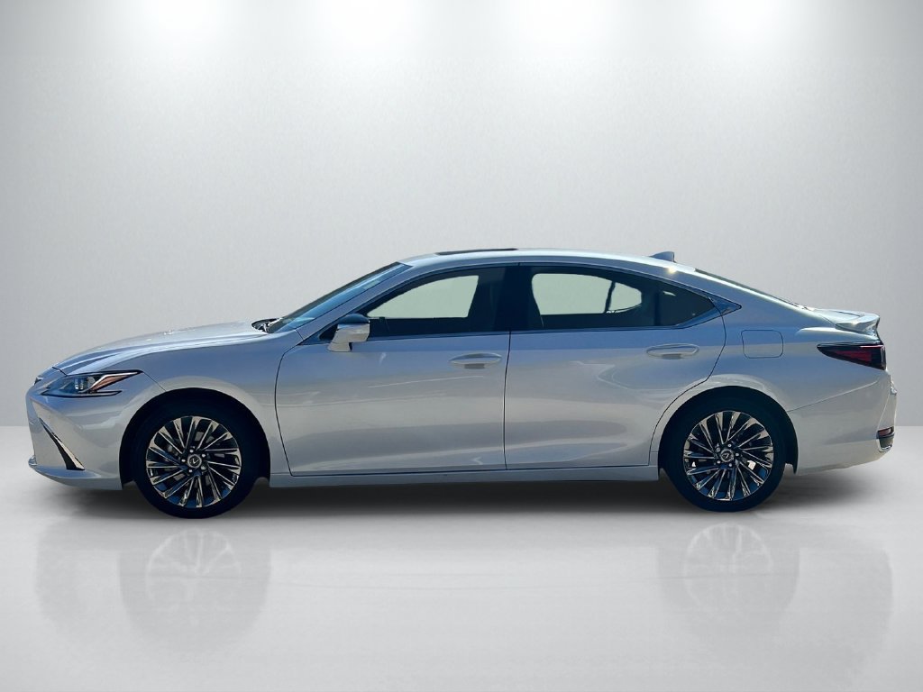 Used 2024 Lexus ES 300h w/ Technology Package FWD image 8