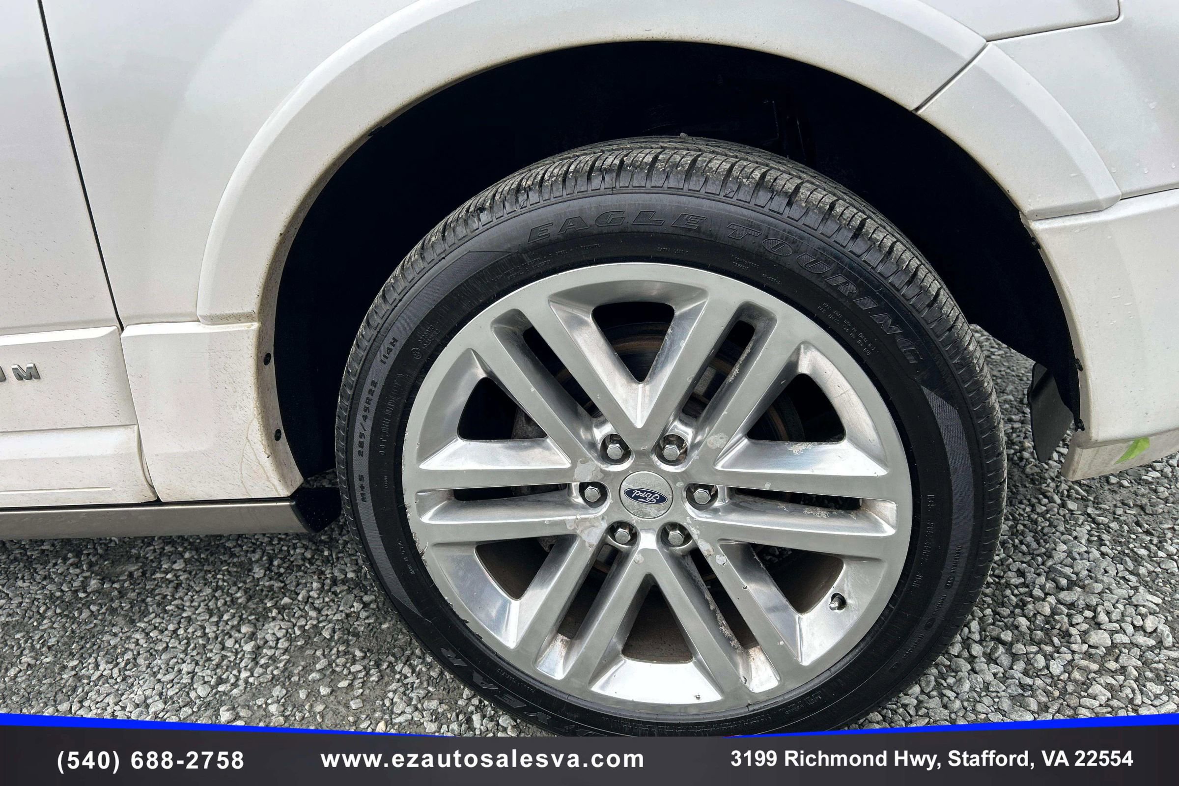 Used 2016 Ford Expedition Platinum image 10