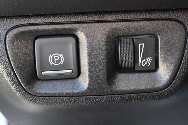 Used 2020 GMC Acadia SLT AWD/4WD image 24