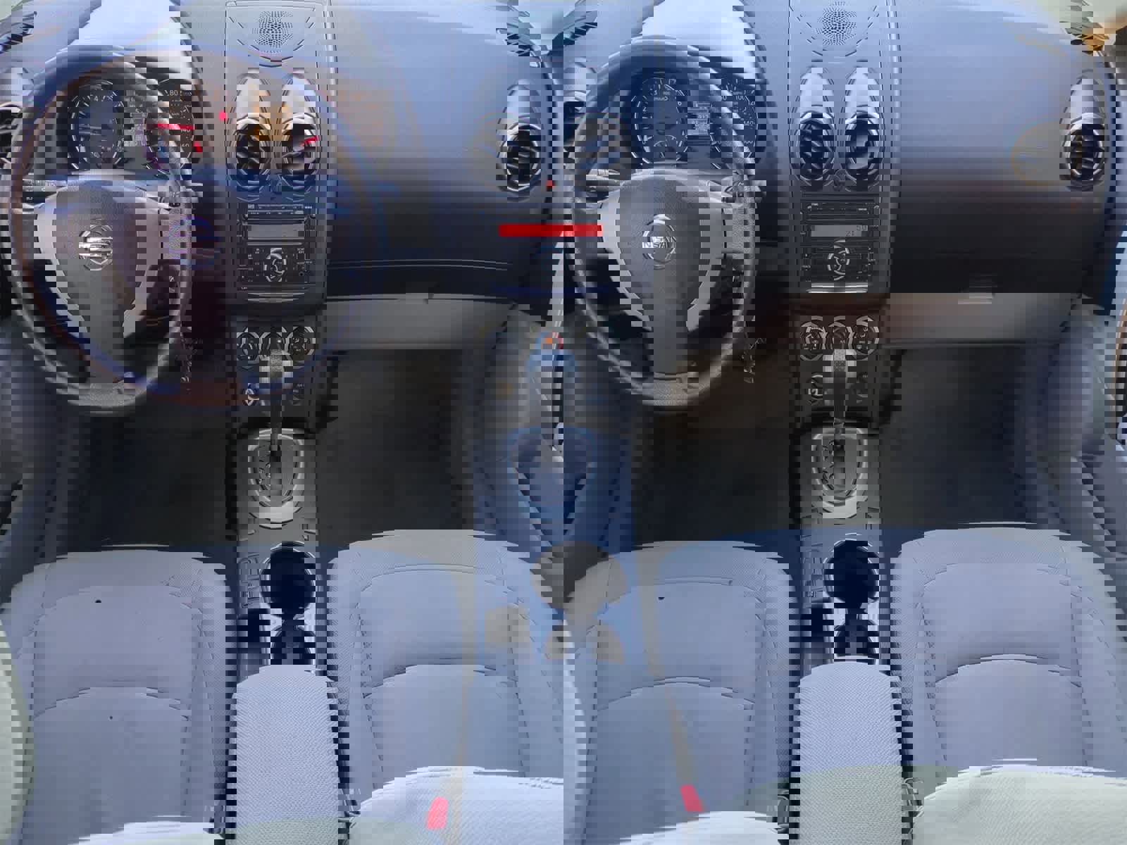 Used 2014 Nissan Rogue S image 15