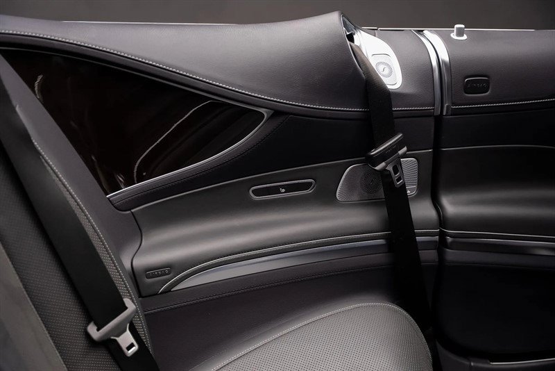 Used 2018 Mercedes-Benz S 560 Cabriolet image 61