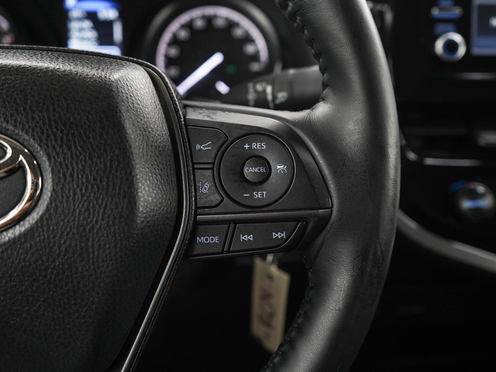 Used 2024 Toyota Camry SE FWD image 24