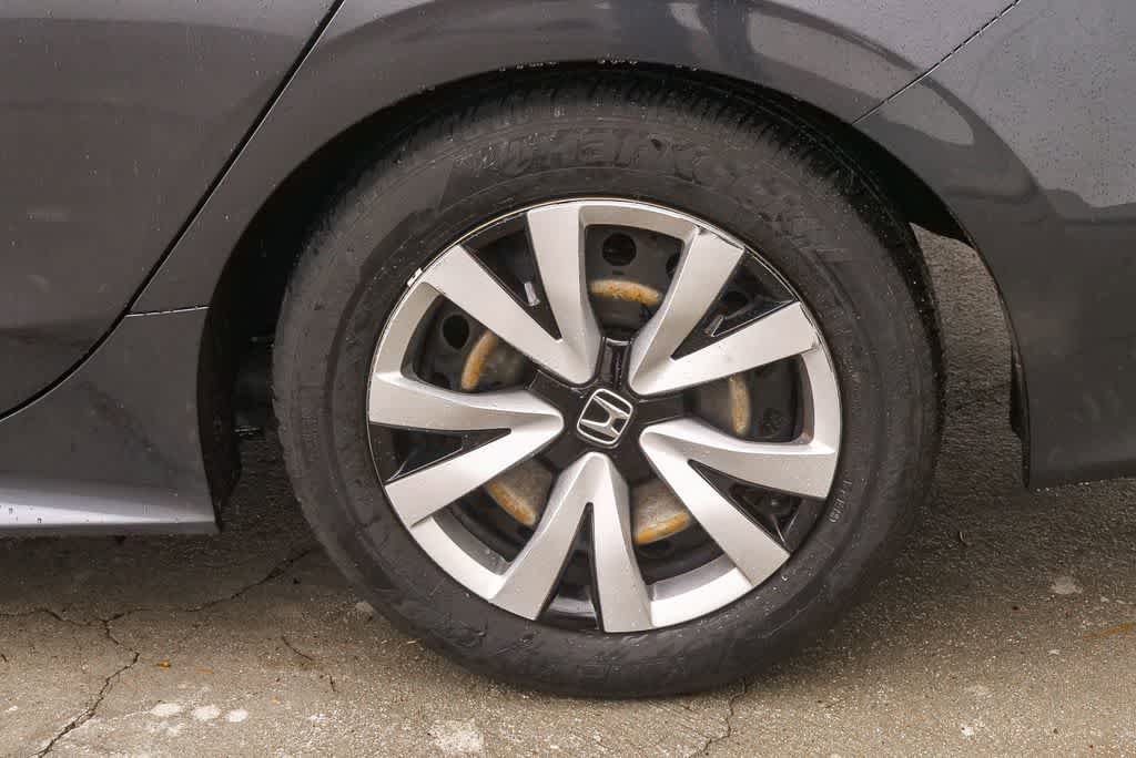 Used 2024 Honda Civic LX image 6