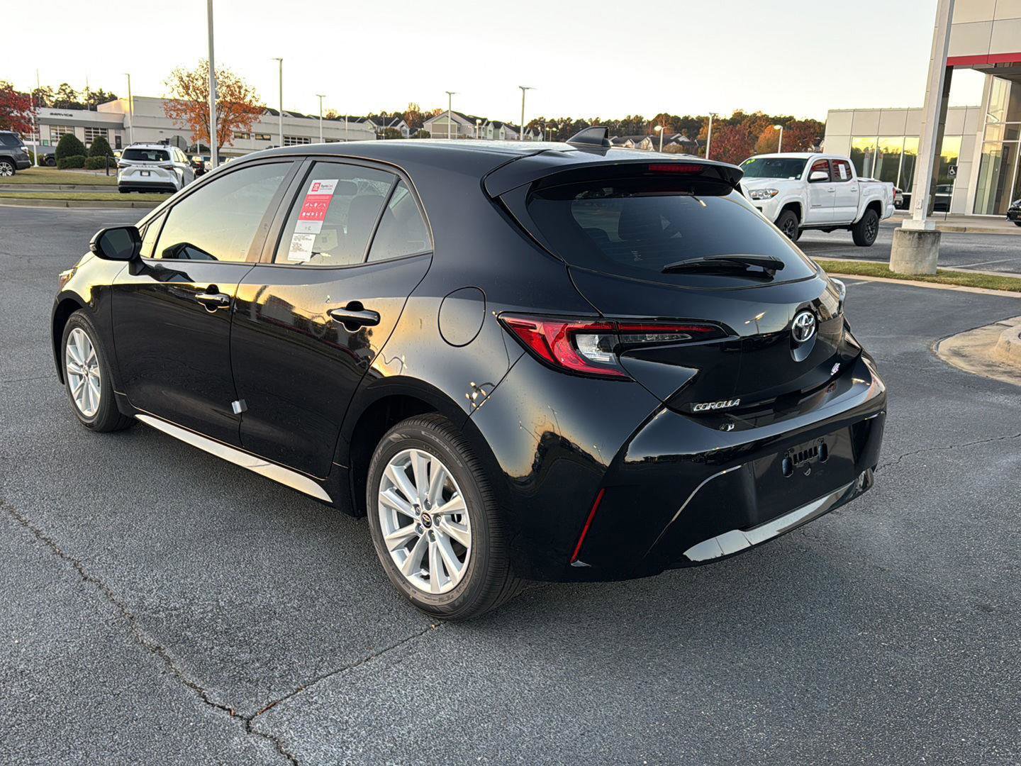 New 2026 Toyota Corolla SE image 3