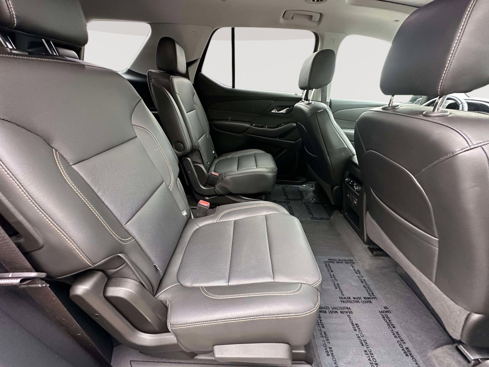Used 2020 Chevrolet Traverse Premier w/ Redline Edition AWD/4WD image 33