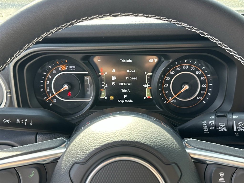 New 2025 Jeep Wrangler Sahara image 22