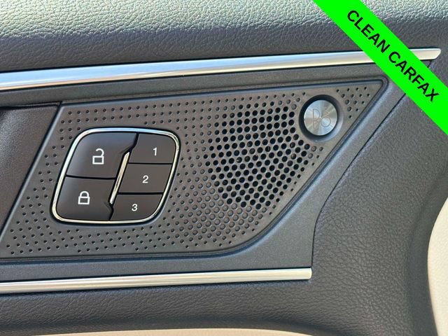 Used 2024 Ford Edge Titanium AWD/4WD image 11