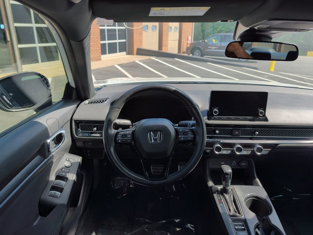 Used 2022 Honda Civic Sport image 17