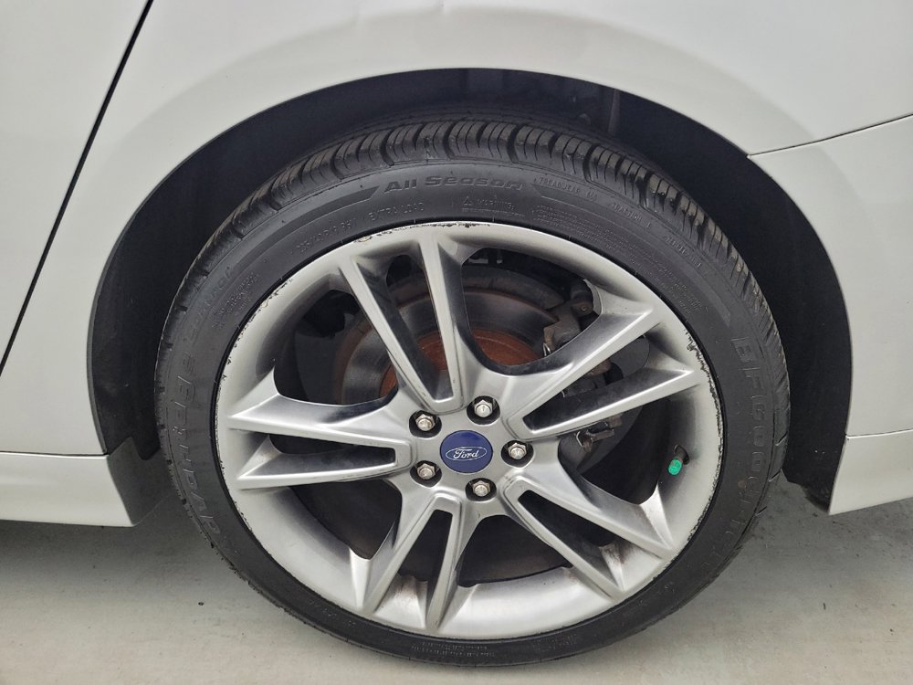 Used 2014 Ford Fusion Titanium FWD image 31