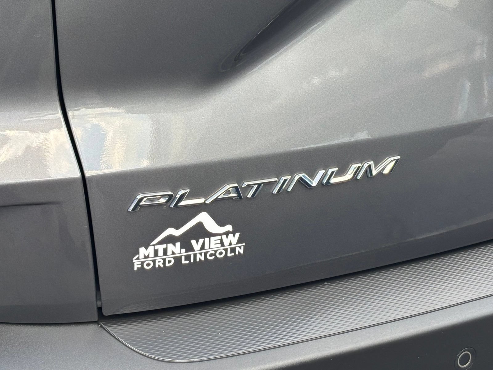 Certified 2023 Ford Escape Platinum AWD/4WD image 27