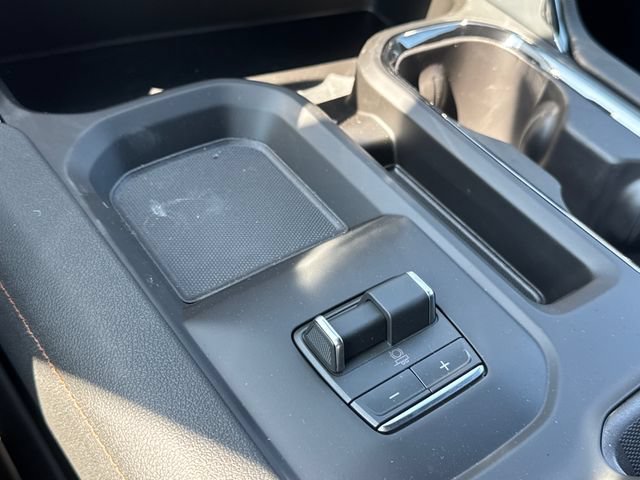 New 2026 GMC Sierra 2500 AT4 w/ AT4 Premium Plus Package AWD/4WD image 32