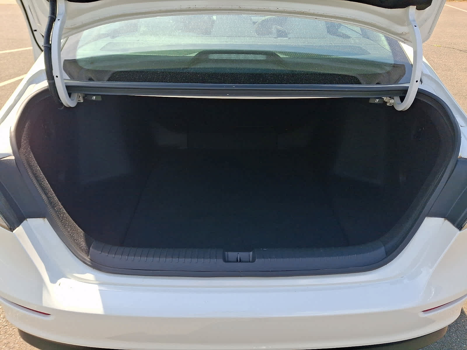 Certified 2024 Honda Accord EX image 30