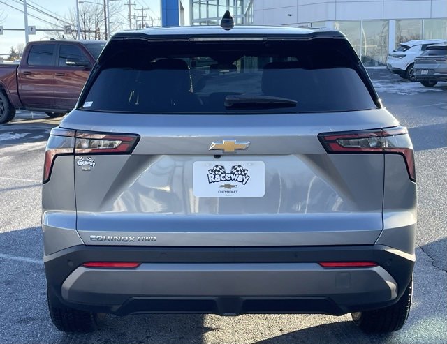 New 2026 Chevrolet Equinox LT w/ Convenience Package II image 12