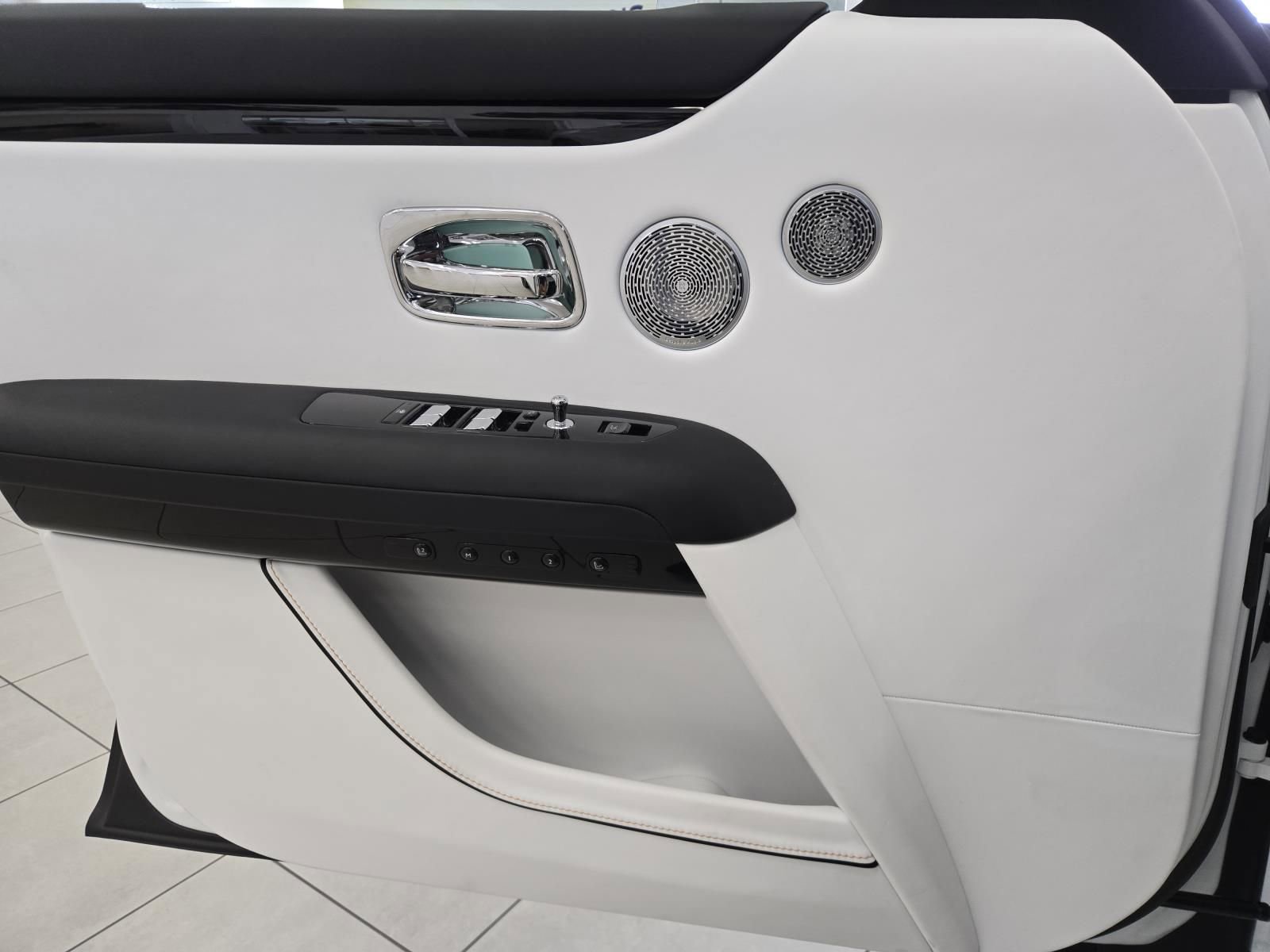 Used 2024 Rolls-Royce Ghost AWD/4WD image 20