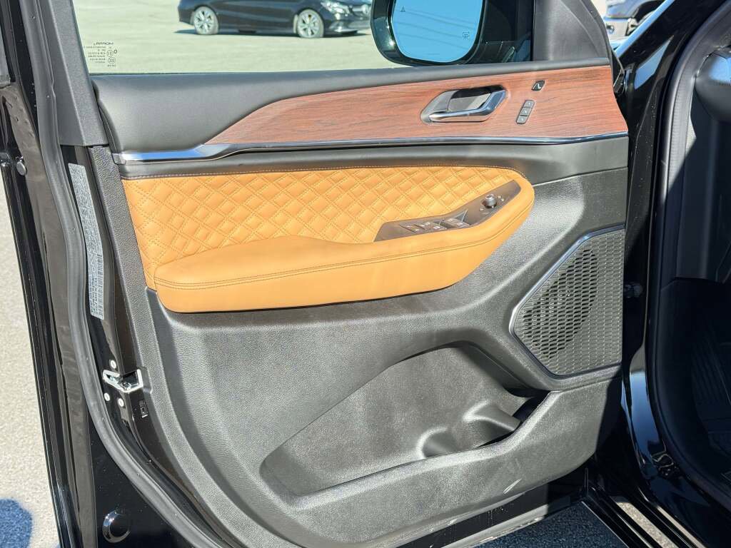 New 2025 Jeep Grand Cherokee L Summit image 22