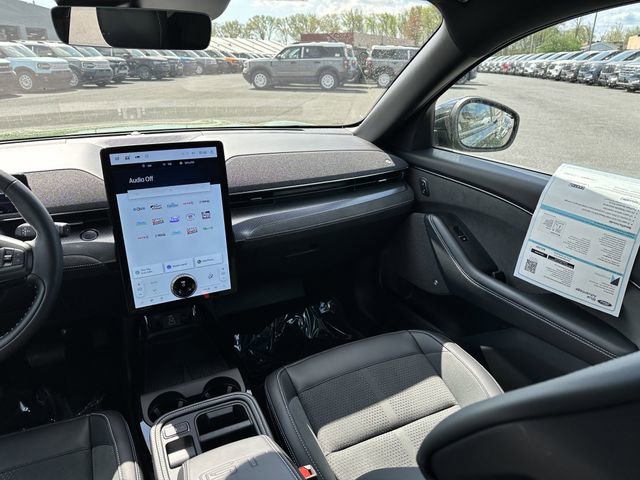 Certified 2025 Ford Mustang Mach-E GT w/ Bronze Appearance Package image 17