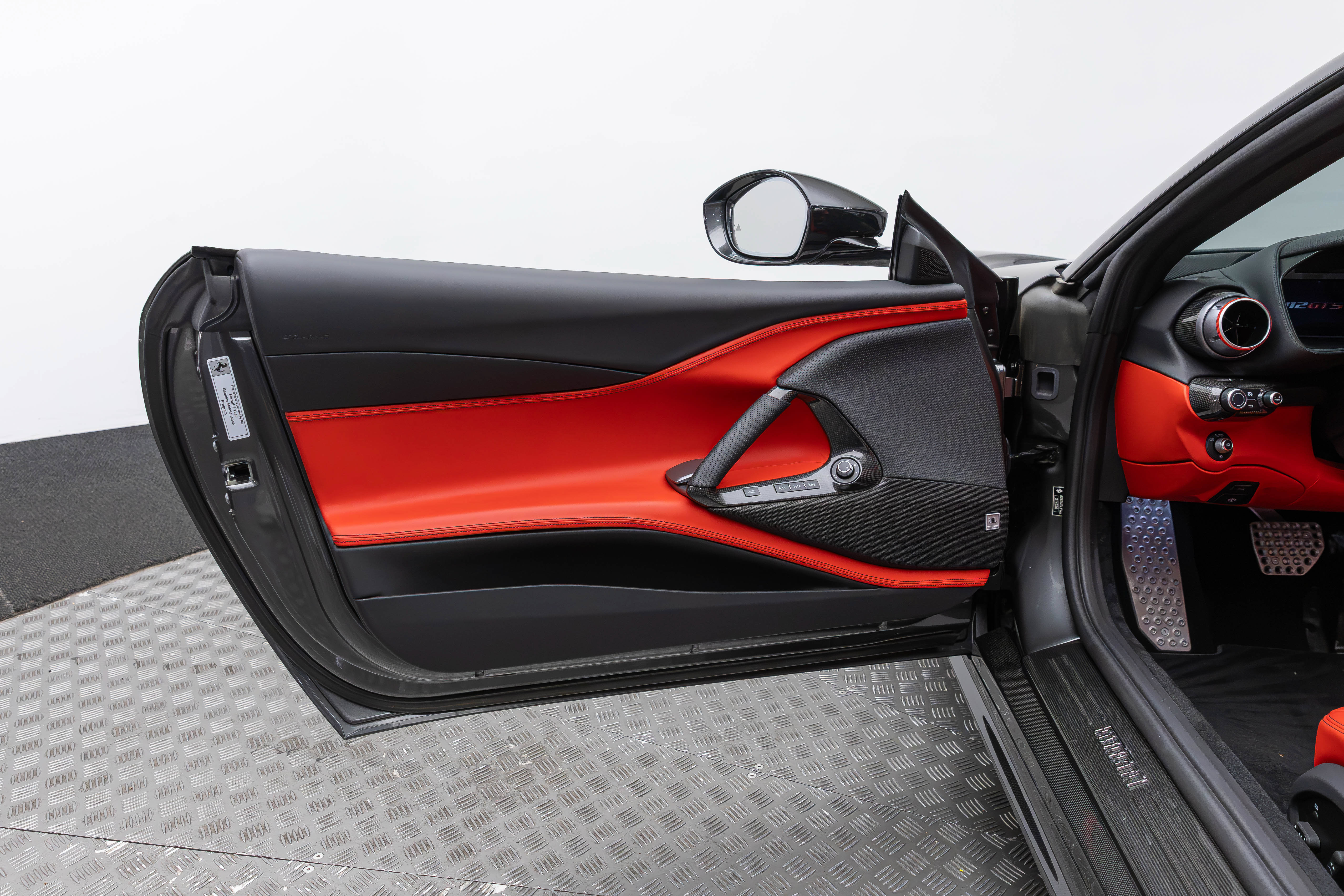 Certified 2023 Ferrari 812 GTS RWD image 12