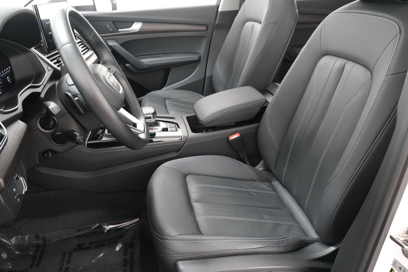 Used 2022 Audi Q5 2.0T Premium Plus w/ Premium Plus Package AWD/4WD image 31
