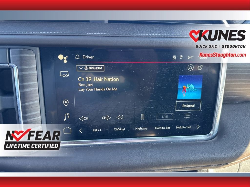 Used 2024 GMC Yukon Denali w/ Denali Reserve Package image 29