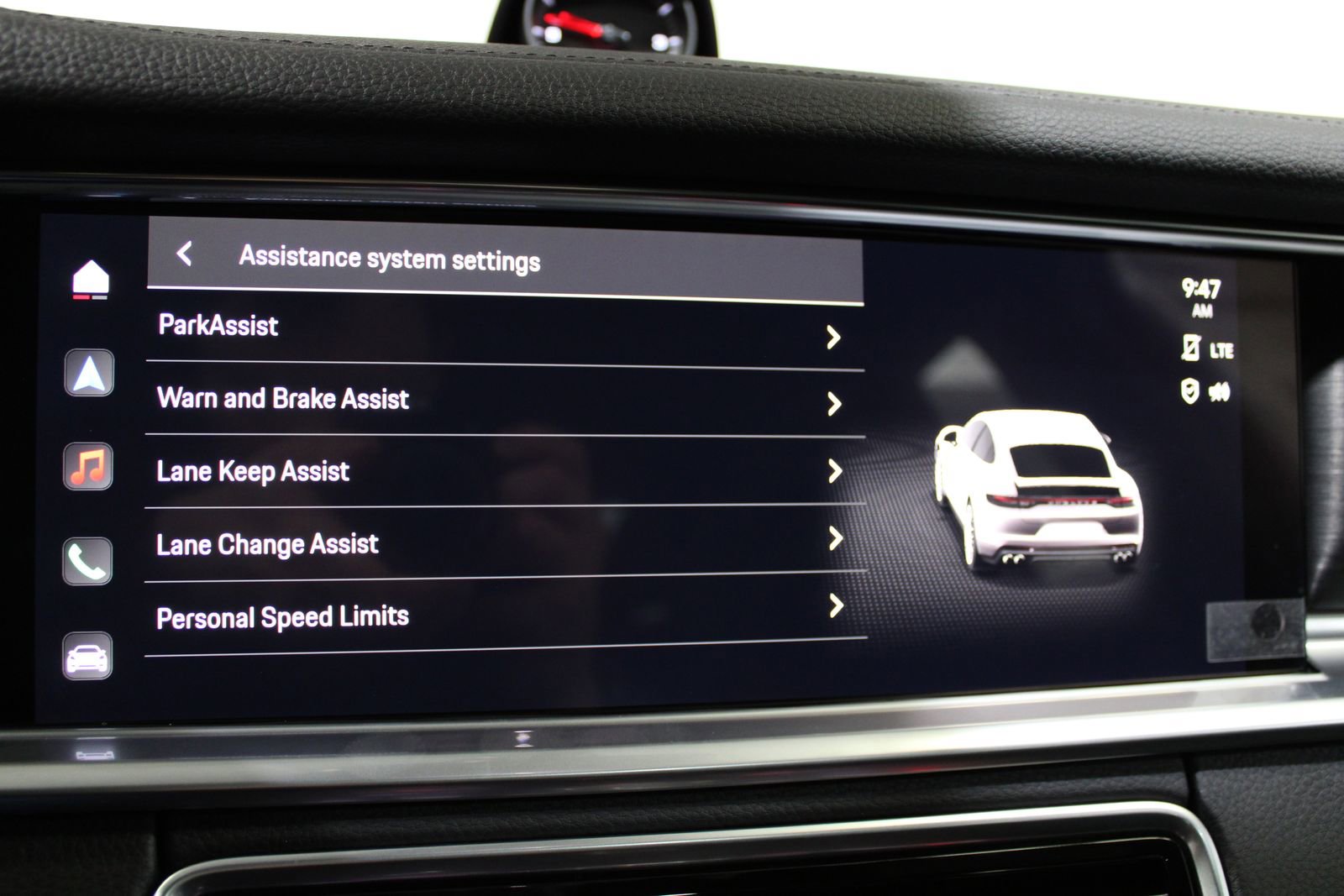 Used 2023 Porsche Panamera Platinum Edition image 44