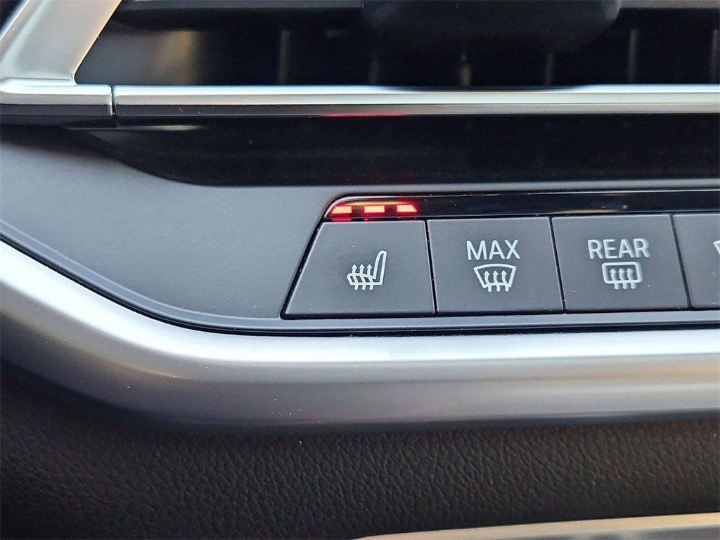 Used 2023 BMW X5 xDrive40i w/ Premium Package image 21