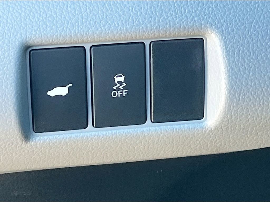 Used 2025 Honda Pilot EX-L image 10