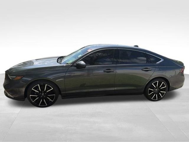Used 2023 Honda Accord Touring image 9