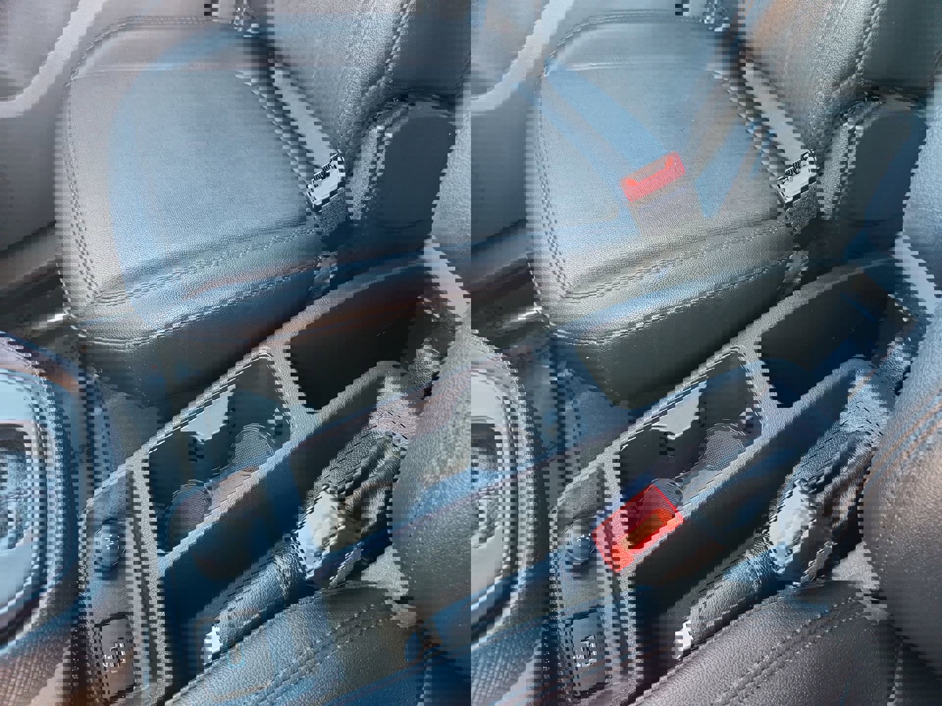 Used 2022 Ford Transit Connect XL image 21