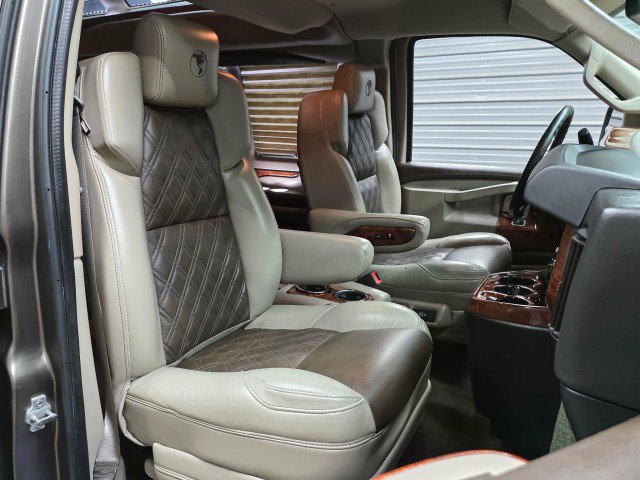 Used 2020 Chevrolet Express 2500 w/ Enhanced Convenience Package RWD image 20