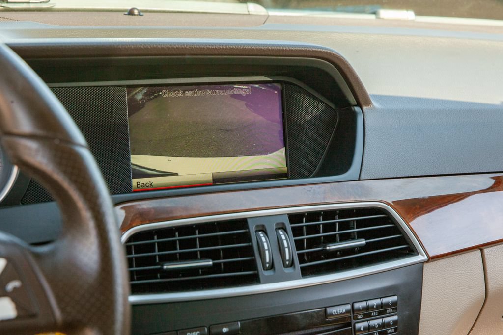 Used 2014 Mercedes-Benz C 300 4MATIC Sedan image 16