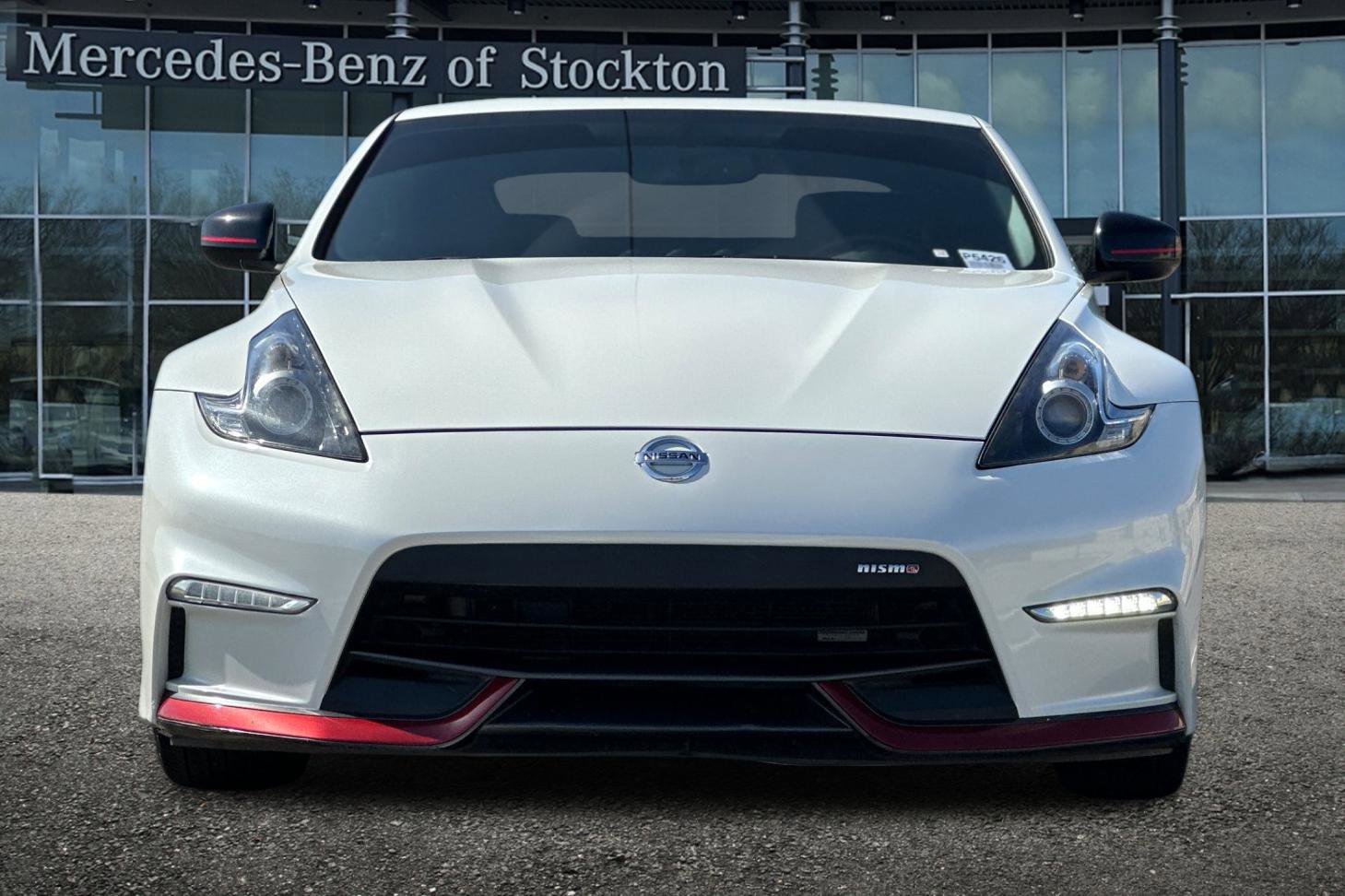 Used 2016 Nissan 370Z NISMO image 9