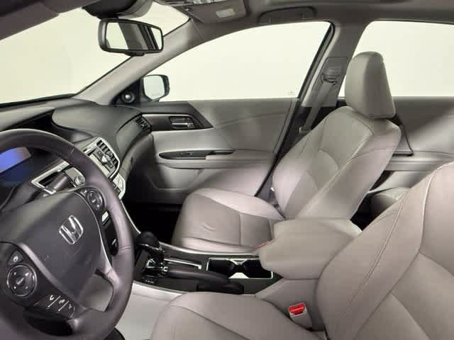 Used 2015 Honda Accord EX-L image 29