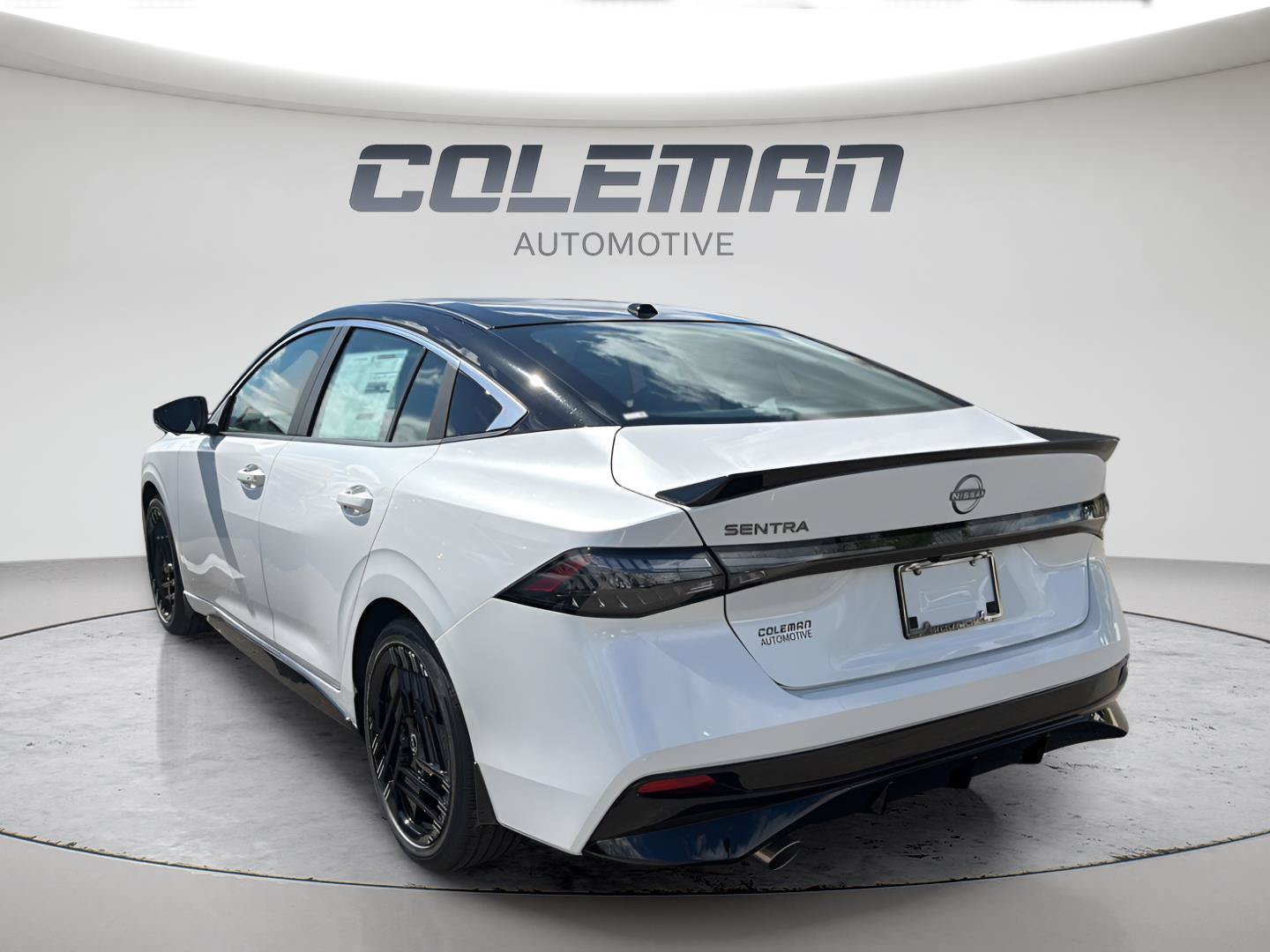 New 2027 Nissan Sentra SR FWD image 6