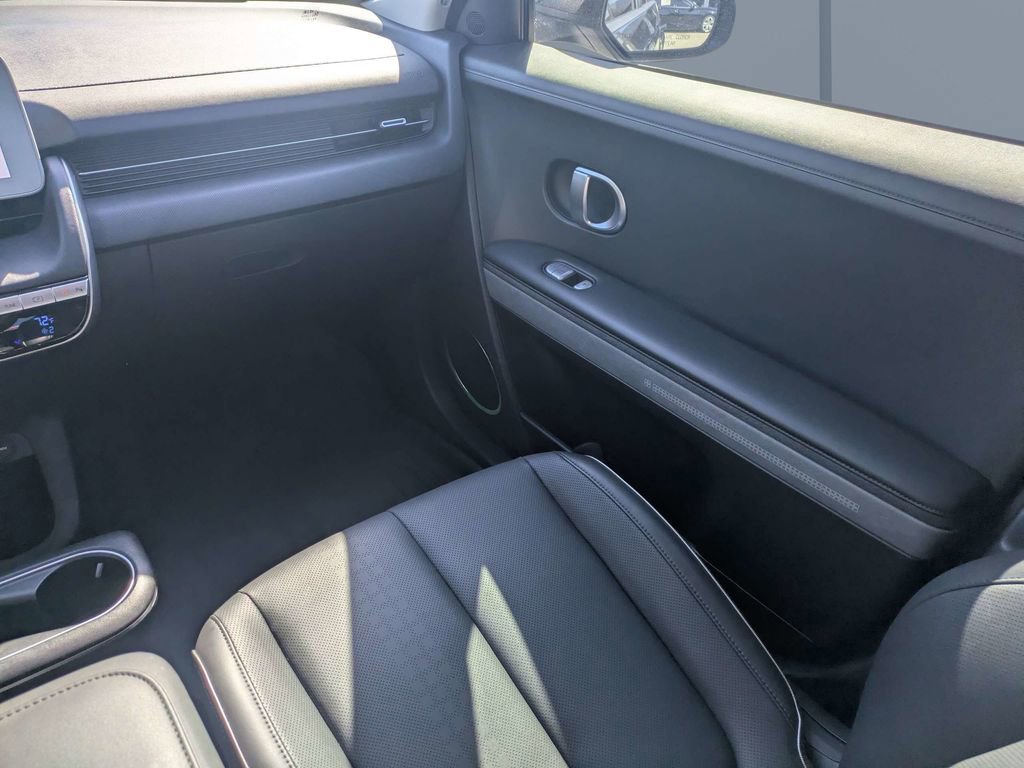 Used 2023 Hyundai Ioniq 5 SEL RWD image 18