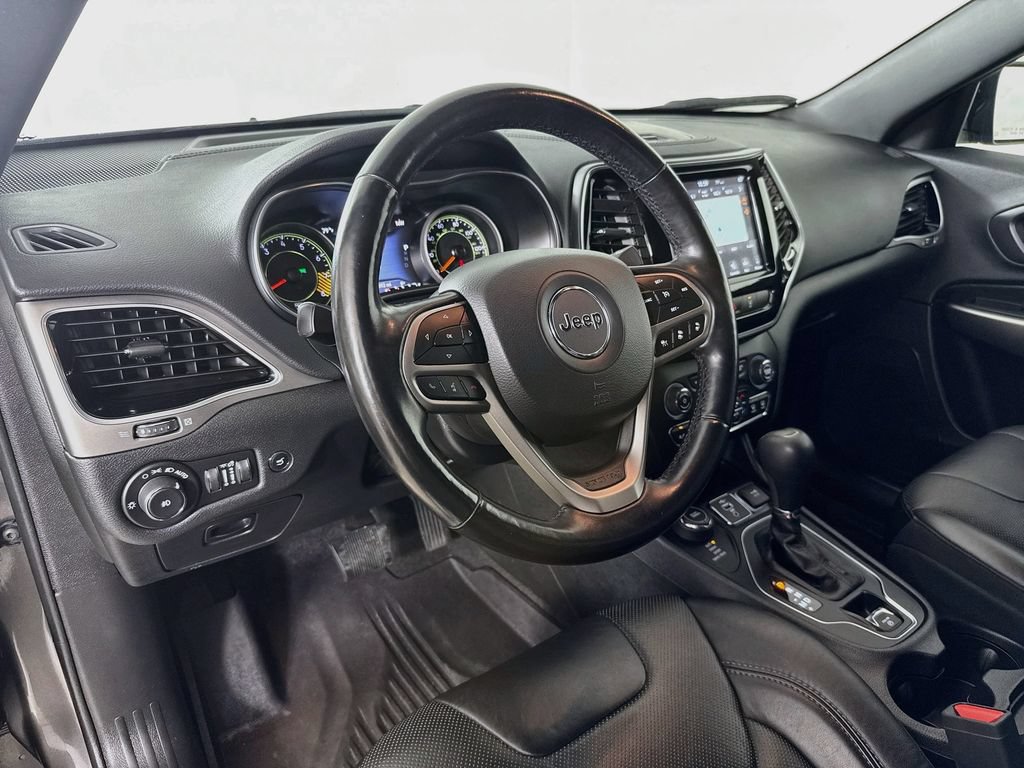 Used 2019 Jeep Cherokee High Altitude AWD/4WD image 10