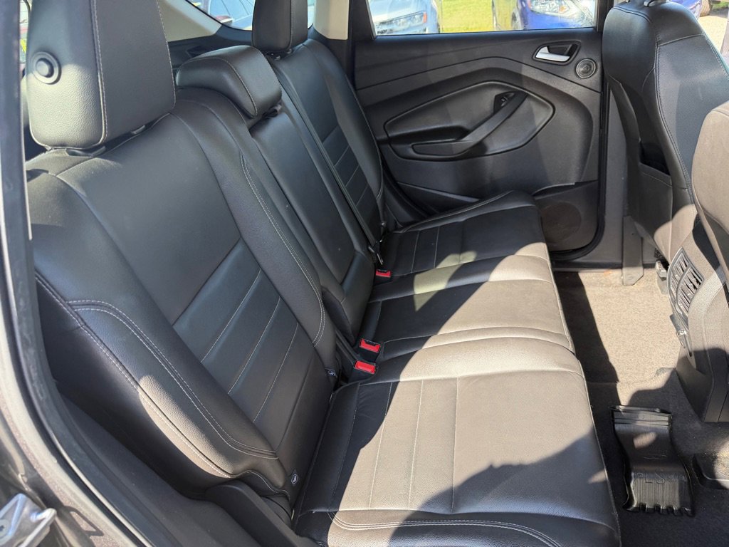 Used 2016 Ford Escape Titanium w/ Equipment Group 301A FWD image 20