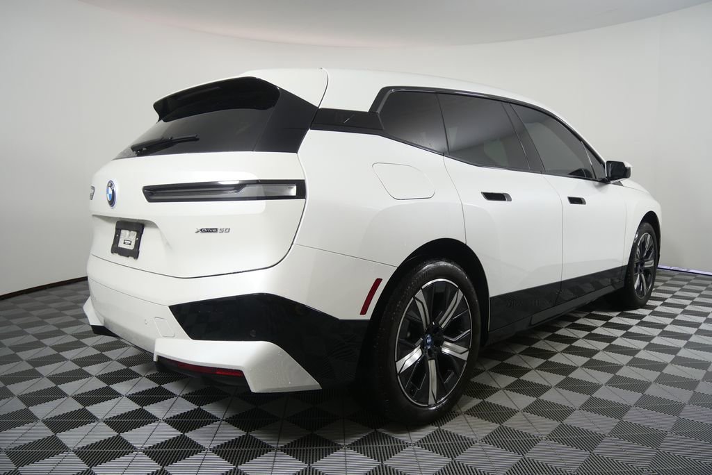 Certified 2023 BMW iX xDrive50 w/ Sport Package AWD/4WD image 3