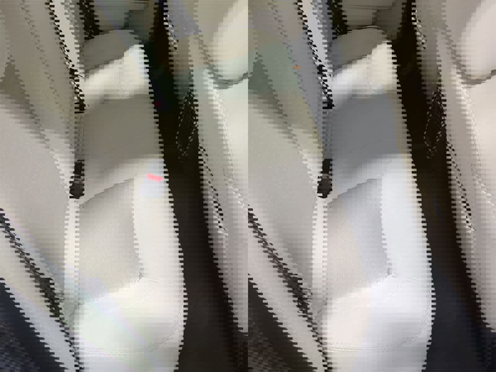 Certified 2023 Chrysler 300 Touring image 21