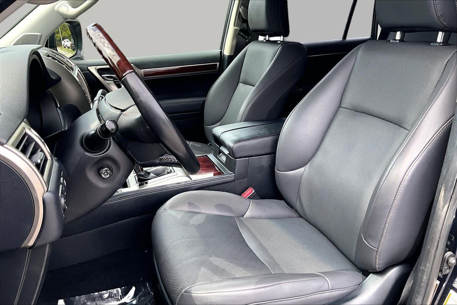 Used 2019 Lexus GX 460 Premium AWD/4WD image 8