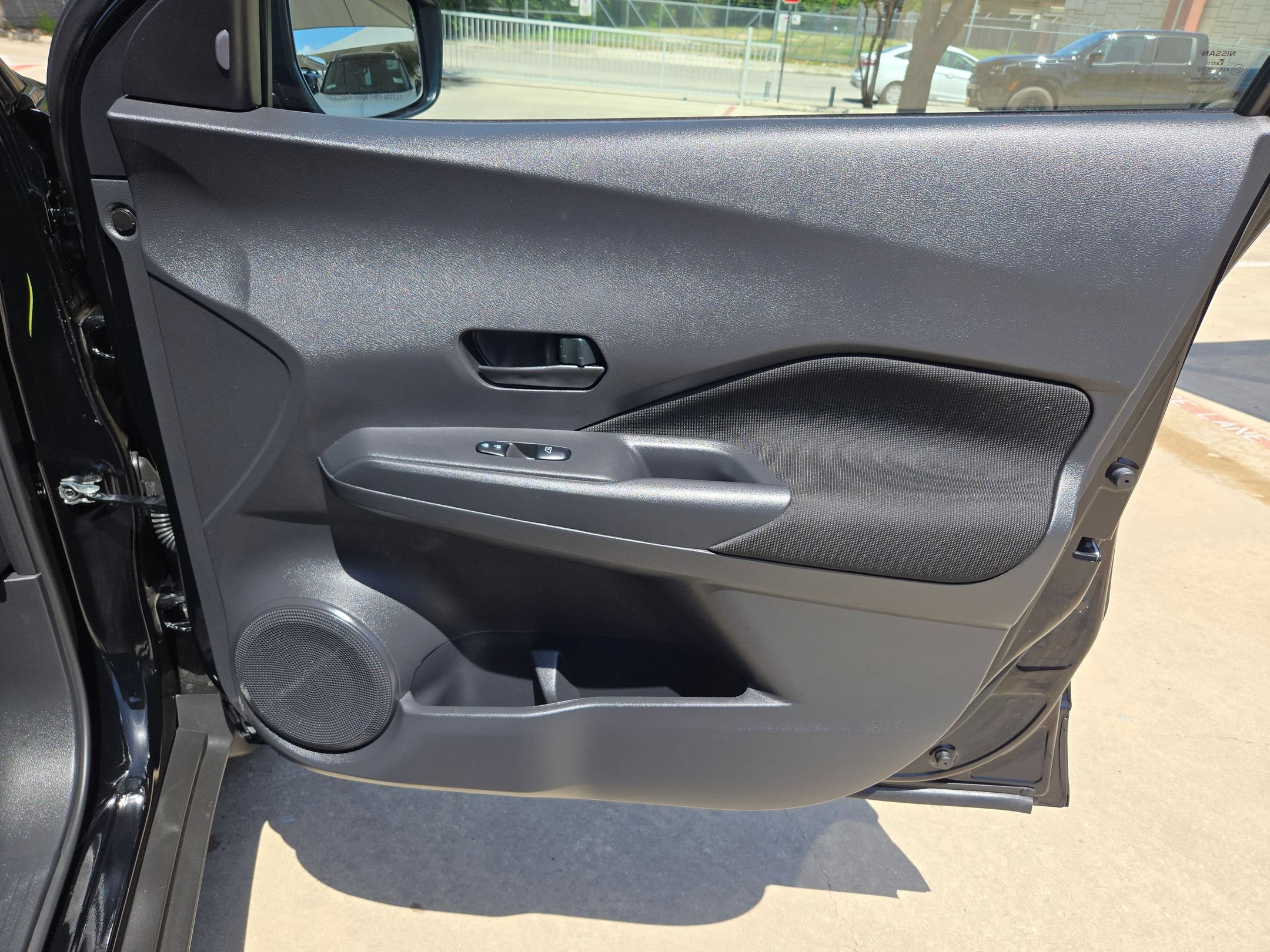 Certified 2024 Nissan Kicks S FWD image 28
