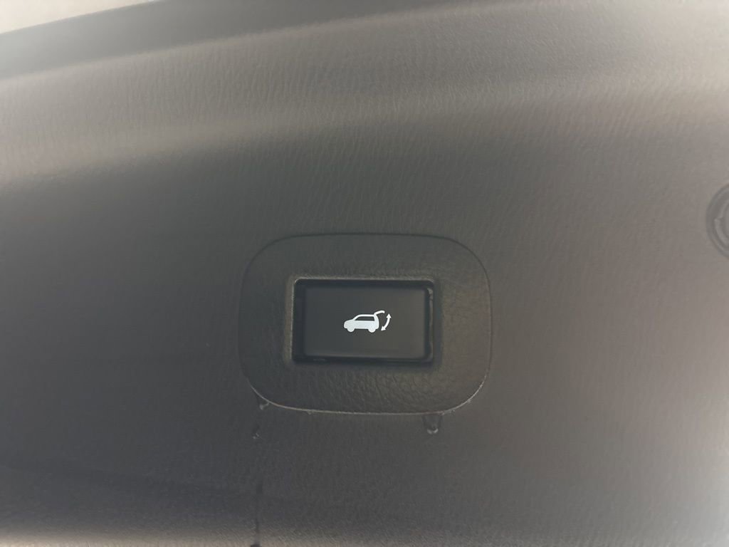 Used 2024 INFINITI QX80 Luxe AWD/4WD image 6