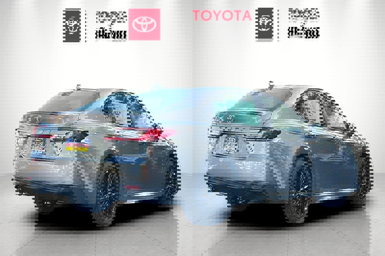 New 2026 Toyota Camry SE image 4