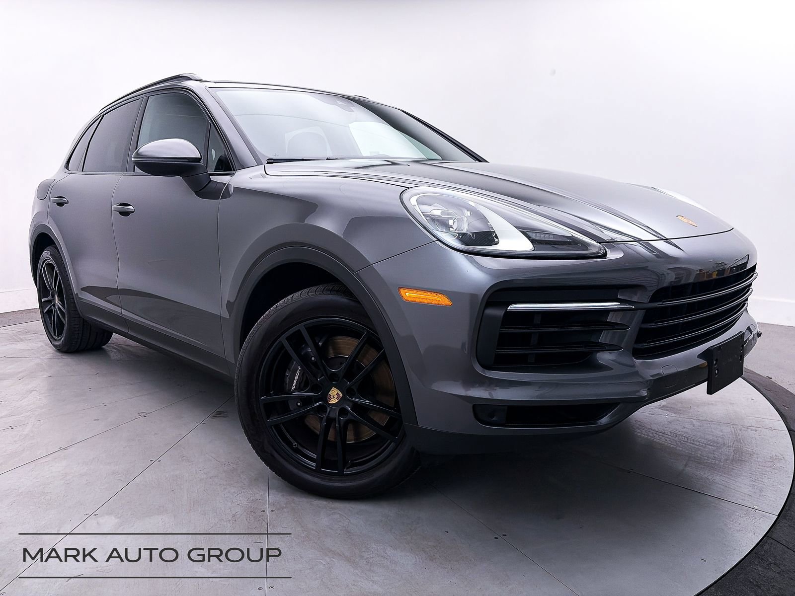 Used 2023 Porsche Cayenne video 1